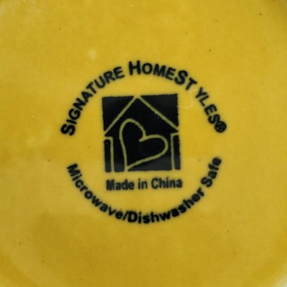 Signature Homestyles Embossed Leaves Mugs Round Etched Leaf Coffee Mugs - Picture 5 of 9